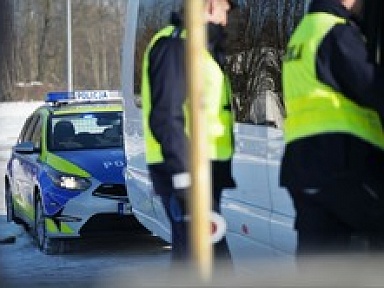 Trzech kierowców z zakazami 