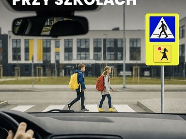 Zwalniaj przy szkołach